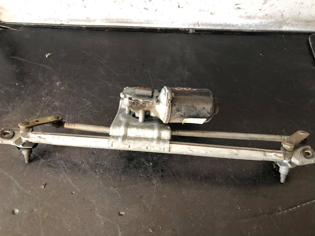 Ansamblu motoras stergatoare opel corsa d 22107719