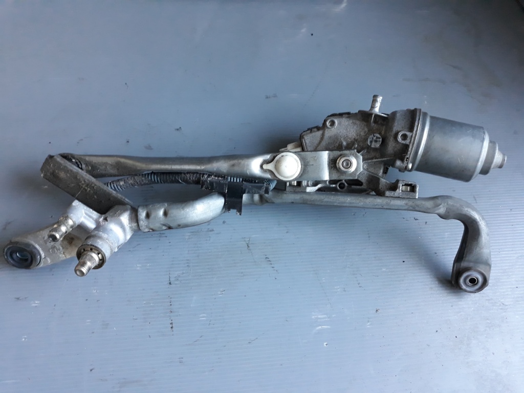 Ansamblu motoras stergatoare toyota yaris p13 159300-4134 85110-0d190