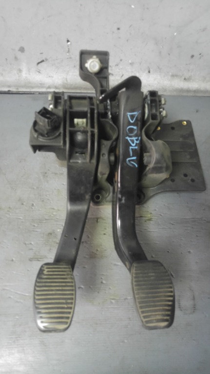 Ansamblu pedalier fiat doblo microbus 119-223 3802230001