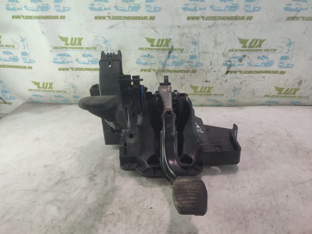 Ansamblu pod pedalier 9550003 Fiat Punto 3 [2005 - 2012] 1.3 D 199A9000