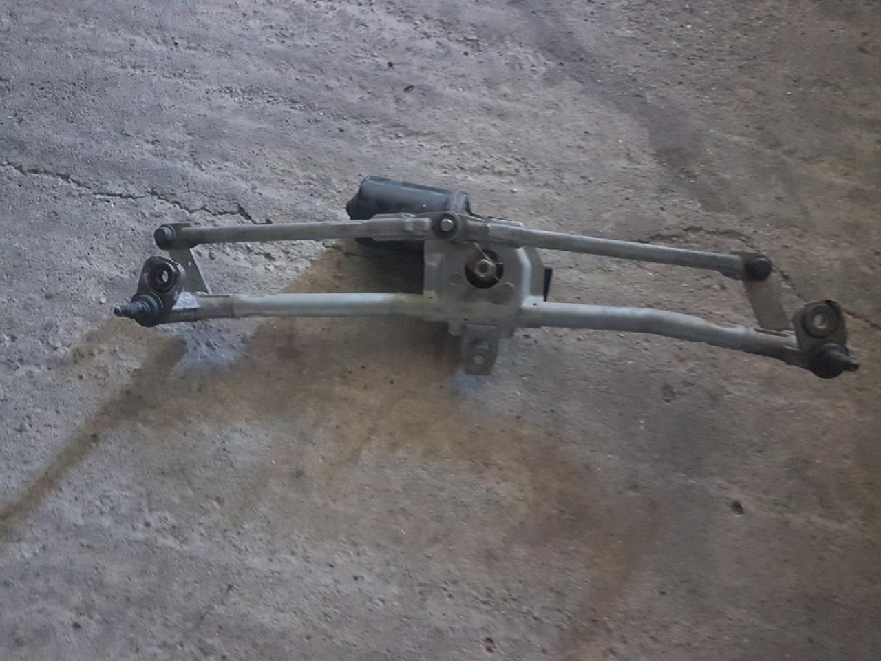 Ansamblu stergatoare cu motoras 1j1955113c vw bora