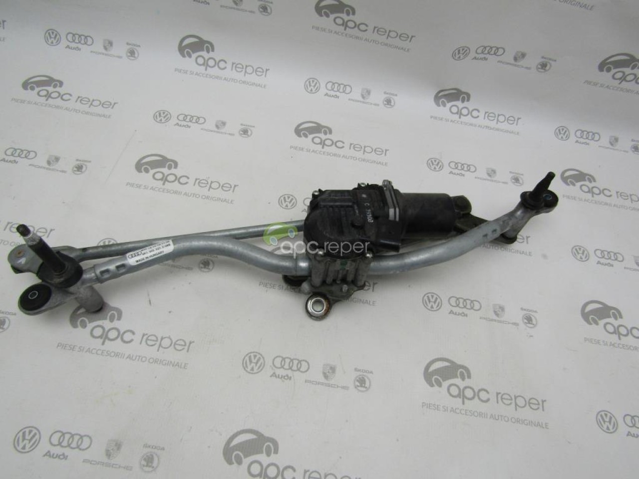 Ansamblu stergatoare cu motoras Audi A4 B8 8K cod 8K1955023D