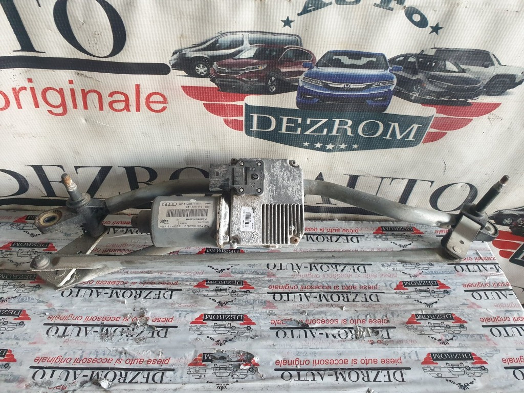 Ansamblu stergatoare cu motoras Audi A4 B8 coduri : 8K1955023B / 8k1955119a
