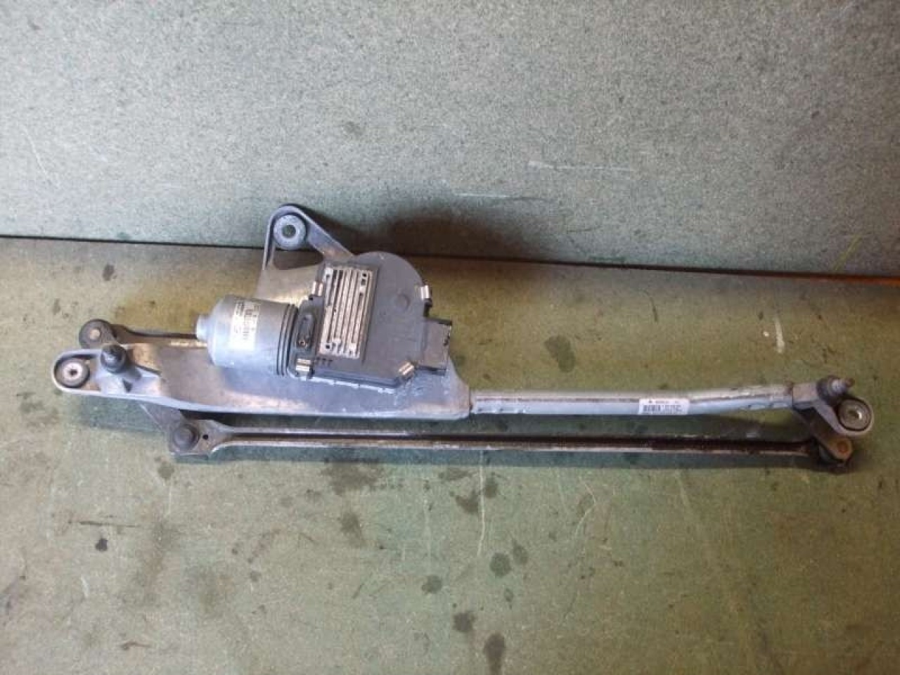 Ansamblu stergatoare cu motoras cod 4e1955023m 4e1955119c audi a8 4e