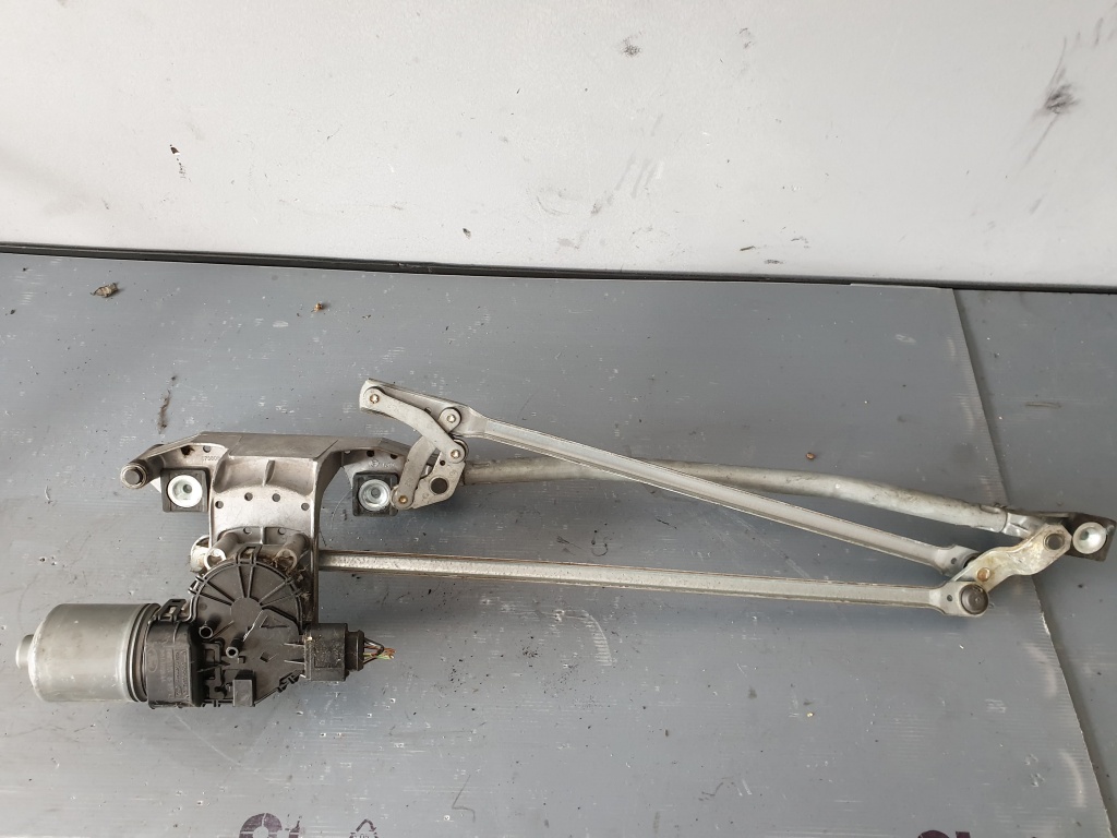 Ansamblu stergatoare cu motoras ford c-max 3m51-17508-aa 3m51-175040-ag