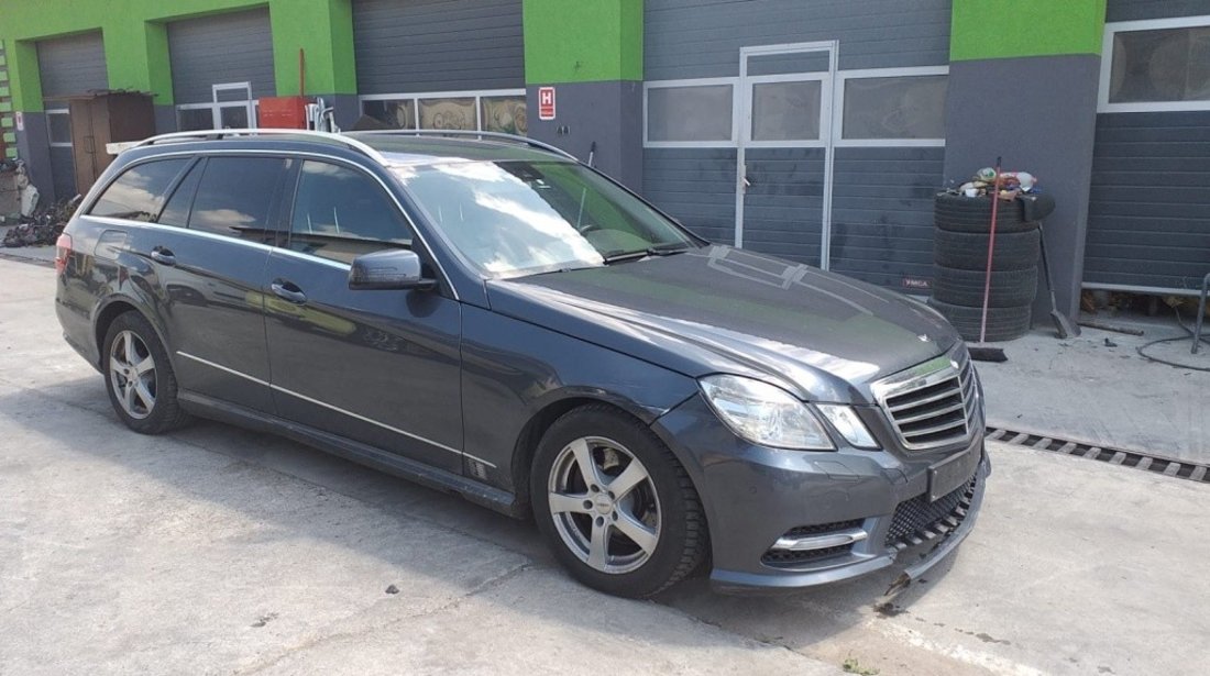 Ansamblu stergatoare cu motoras Mercedes E-Class W212 2013 combi 2.2 cdi