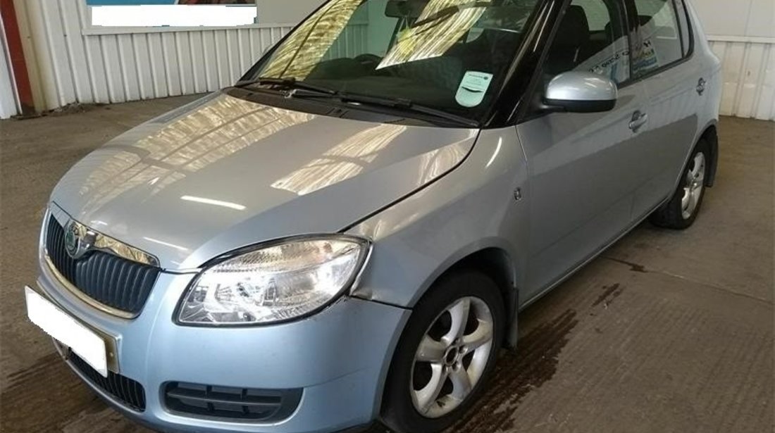 Ansamblu stergatoare cu motoras Skoda Fabia II 2010 Hatchback 1.4 TDi