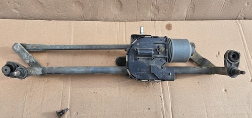 Ansamblu stergatoare cu motoras Vw Golf 5 2004 2005 2006 2007 2008
