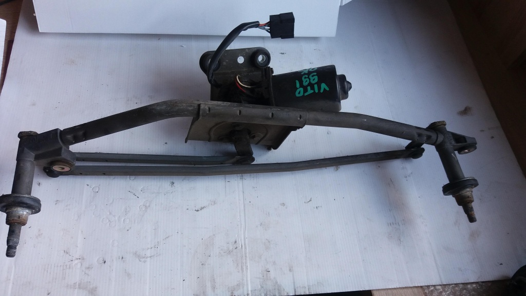 Ansamblu stergatoare mercedes vito 2.2 cdi 53559911