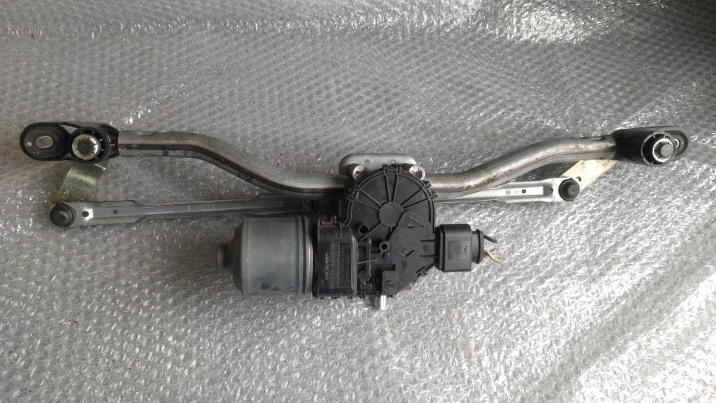 Ansamblu stergatoare motoras alfa romeo giulietta 50509396 3397021178 0390243019