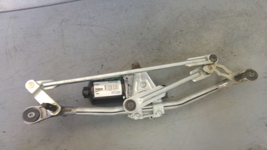 Ansamblu stergatoare motoras fiat 500l 52064589 w000035841