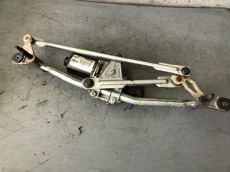 Ansamblu stergatoare motoras fiat 500l dupa 2012 w000035844 51989288