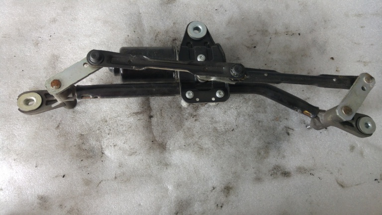 Ansamblu stergatoare motoras fiat punto