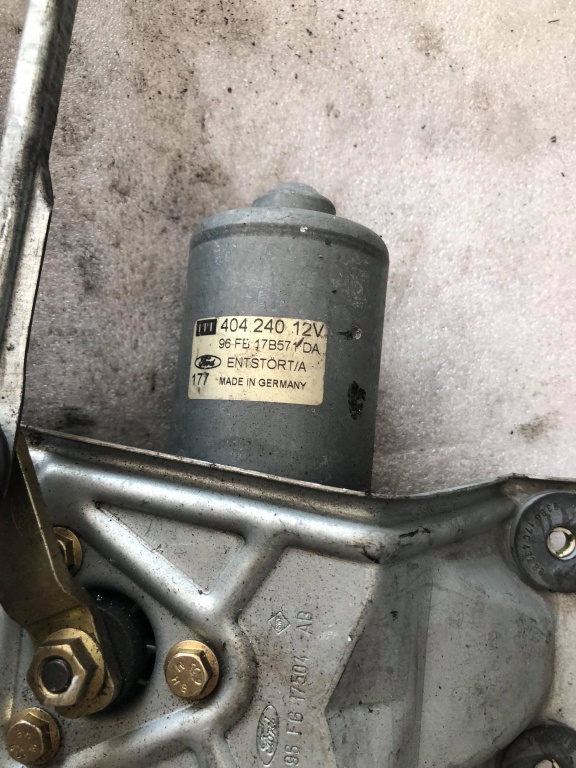 Ansamblu stergatoare motoras ford fiesta 6fb17b571
