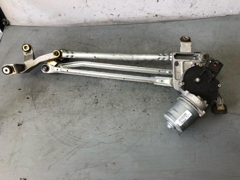 Ansamblu stergatoare motoras honda civic dupa 2005