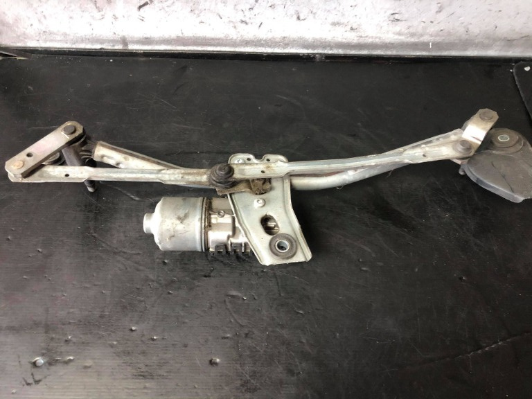 Ansamblu stergatoare motoras opel astra h 0390241553 3397020632