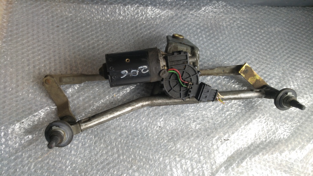 Ansamblu stergatoare motoras peugeot 206