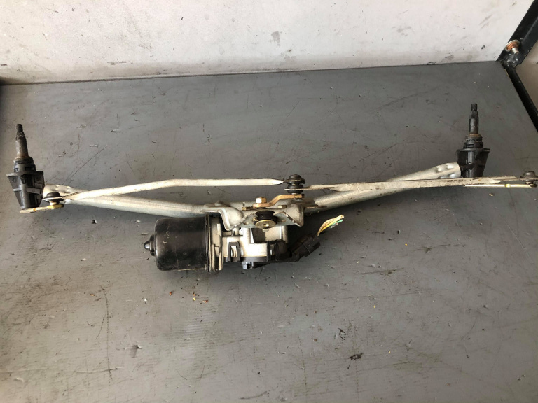 Ansamblu stergatoare motoras renault kangoo dupa 1997 54514611 8200122345