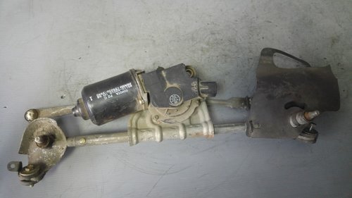 Ansamblu stergatoare motoras toyota yaris 1999-2005 85110-52010 159200-3940