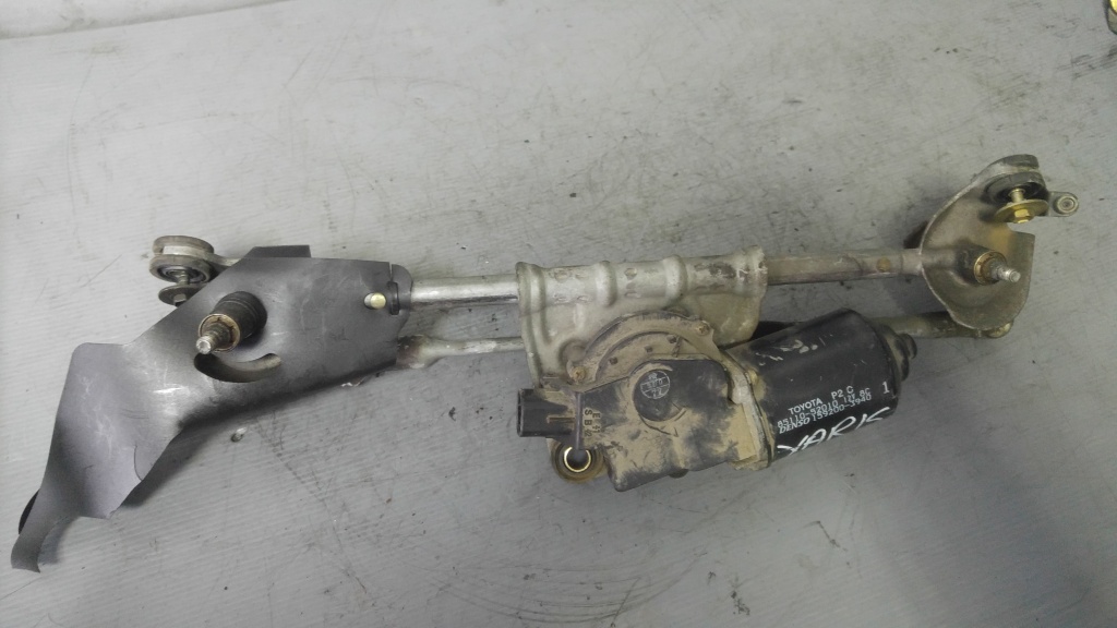 Ansamblu stergatoare motoras toyota yaris 1999-2005 85110-52010 159200-3940