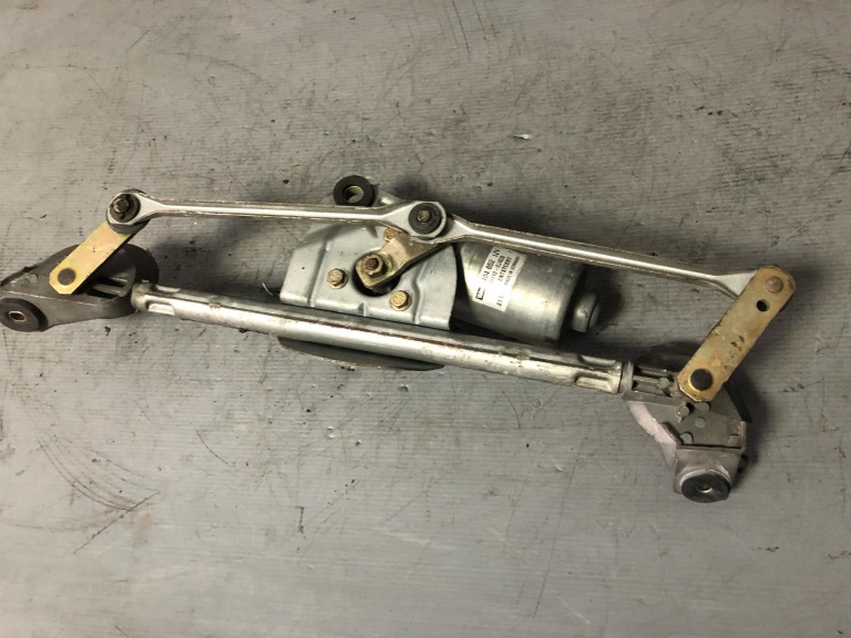 Ansamblu stergatoare motoras toyota yaris 1999-2005 85110-0d20