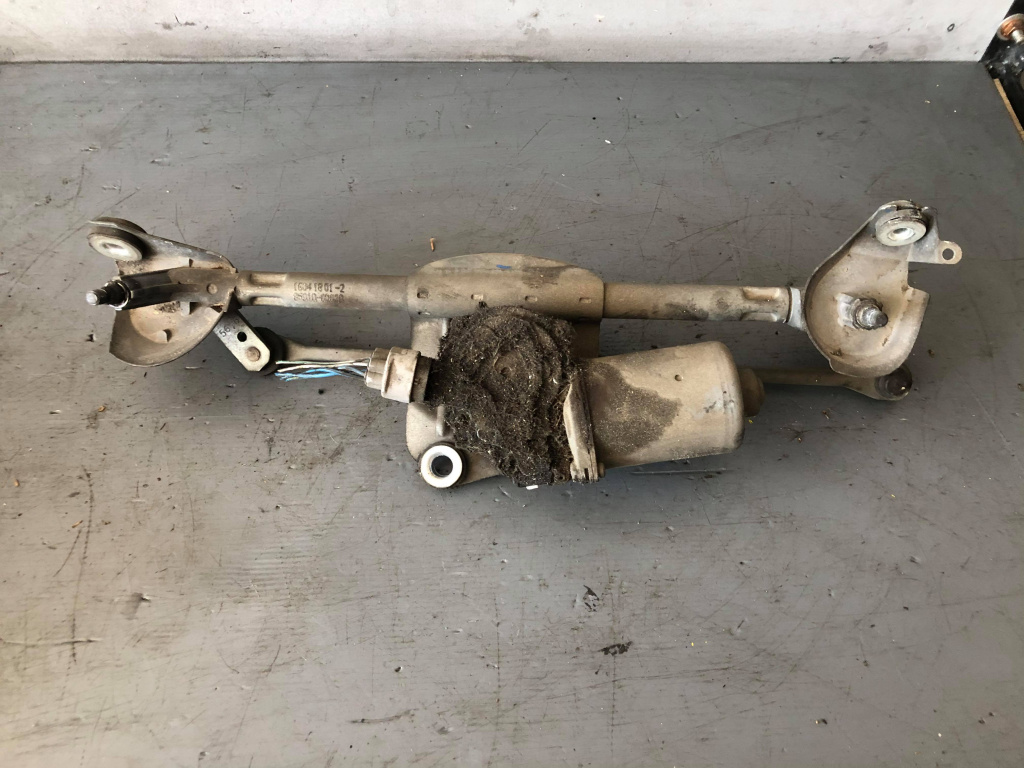 Ansamblu stergatoare motoras toyota yaris p1 1999-2005 85110-0d020