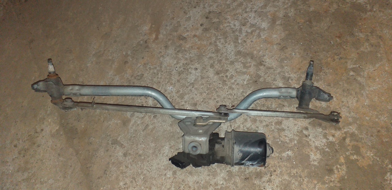 Ansamblu Stergatoare Renault Clio Symbol 1998 2008
