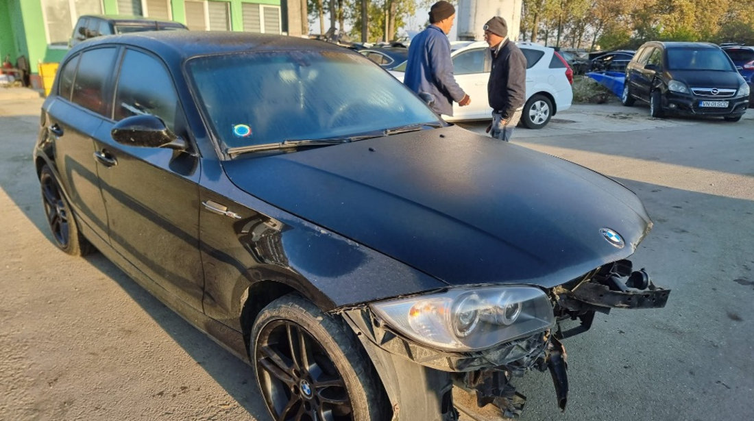 Ansamblu stergator cu motoras BMW E81 2008 facelift 1.6 benzina