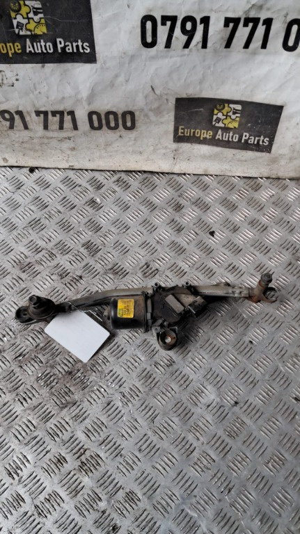 Ansamblu stergator cu motoras Citroen C3 1.6 1.6V cod 53559002 / 9638117180