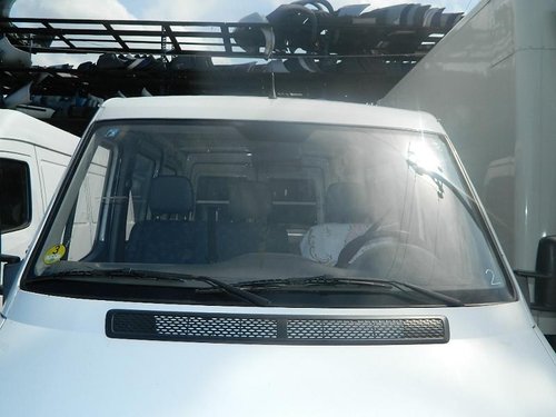 Ansamblu stergator cu motoras Mercedes Sprinter 208 model 2005