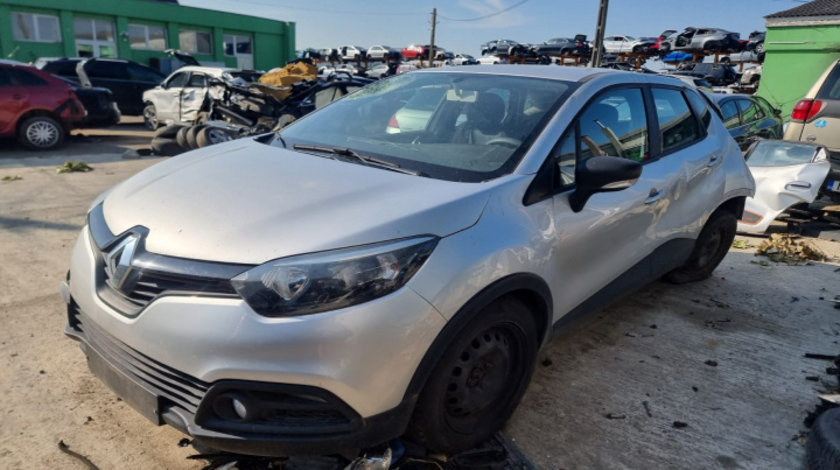 Ansamblu stergator cu motoras Renault Captur 2013 SUV 1.5 dci K9K 608