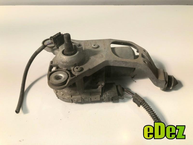 Ansamblu stergator cu motoras stanga fata Ford Focus 3 (2011-2015) bm51-17k484-a