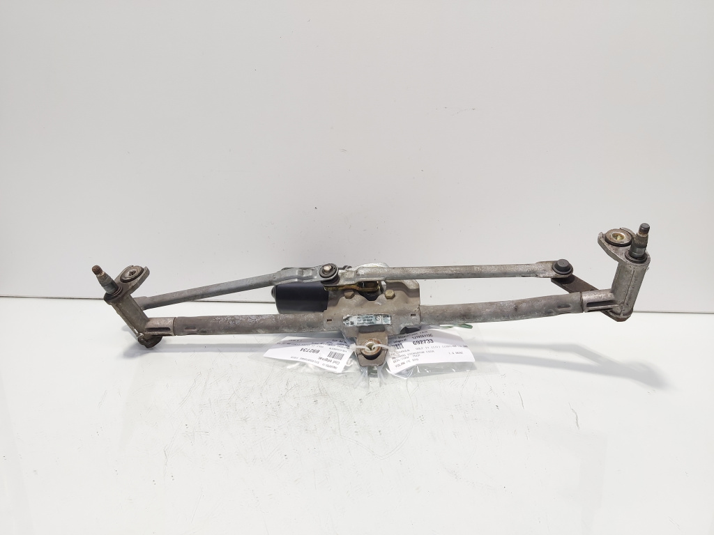 Ansamblu stergator fata, Vw Golf 4 (1J1) vol pe stanga (id:692734)