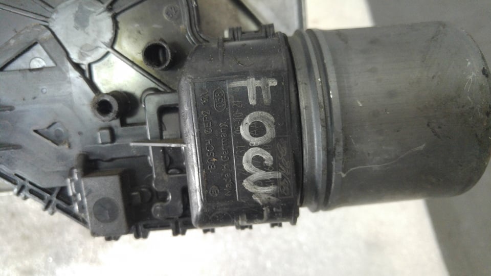 Ansamblu stergator motoras ford focus 2 3397020776 0390241731