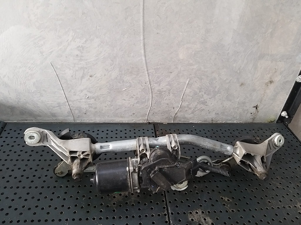 Ansamblu stergator motoras nissan juke f15 288001ka0c w000011639