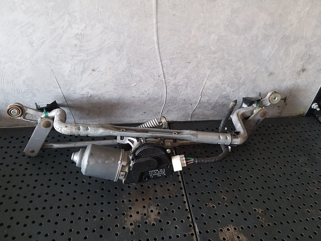 Ansamblu stergator motoras toyota verso r2 851100f030 ae1593002101