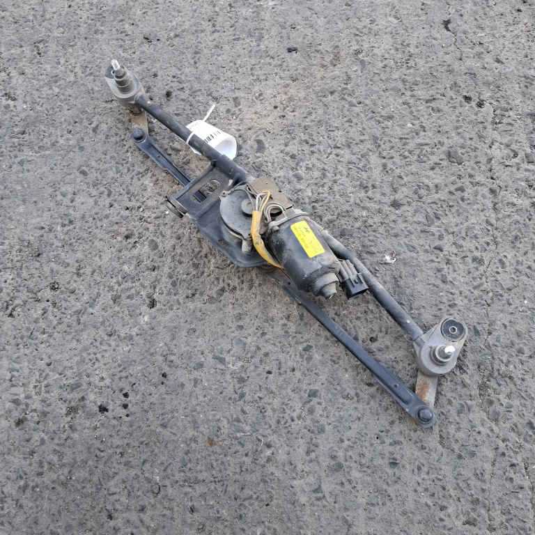 Ansamblu Stergator Parbriz Hyundai Elantra (Xd) 2000-2006 2.0 Crdi D4Ea Motorina Stanga Lhd 981102D100, 035217430