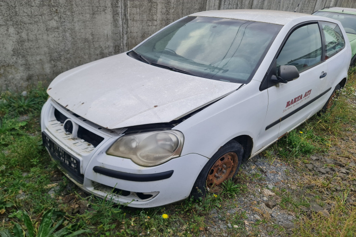 Ansamblu stergator parbriz volan pe stanga Volkswagen VW Polo 4 9N [facelift] [2005 - 2009] Hatchback 3-usi 1.2 MT (60 hp)