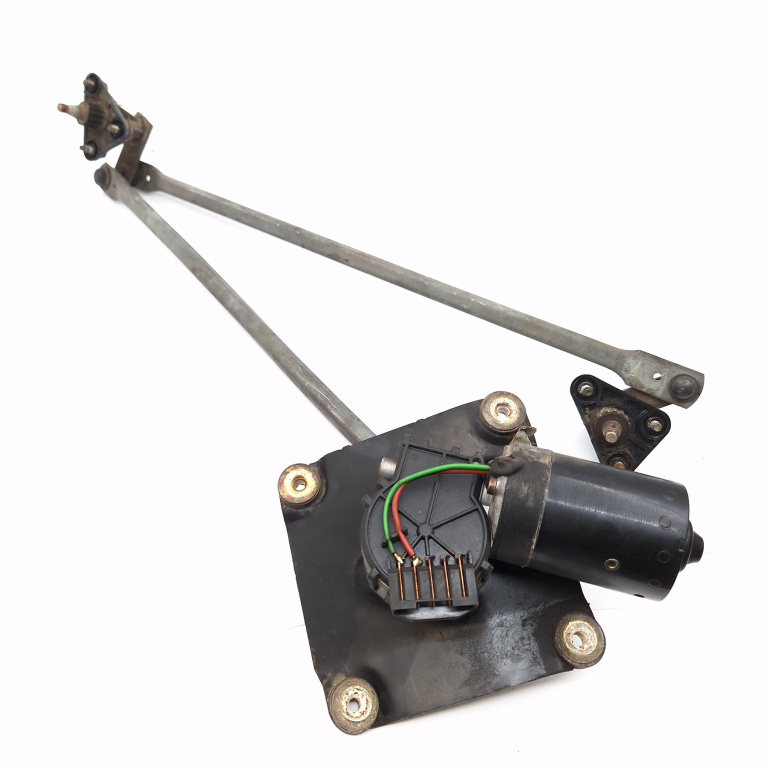 Ansamblu Stergator Parbriz Volvo S40 1 (Vs) 1995-2004 1.6 B 4164 S2 Benzina Stanga Lhd 0580103301, 0390241170 Bosch