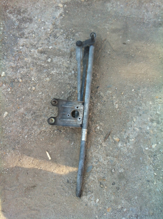 Ansamblu stergator rupt Mercedes-Benz M-Class W163 [1997 - 2001] Crossover 5-usi (W163) V8 4.0 CDI