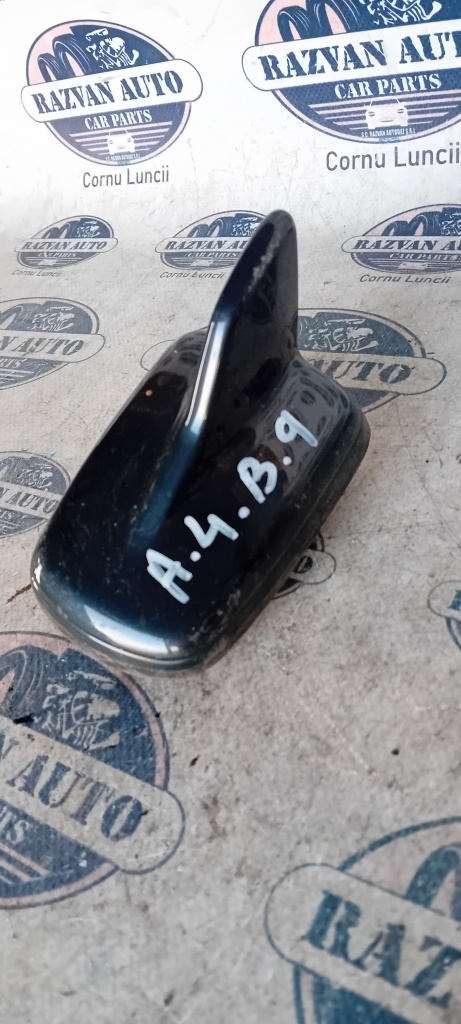 Antena Audi A4 B8, 4M003P5503E