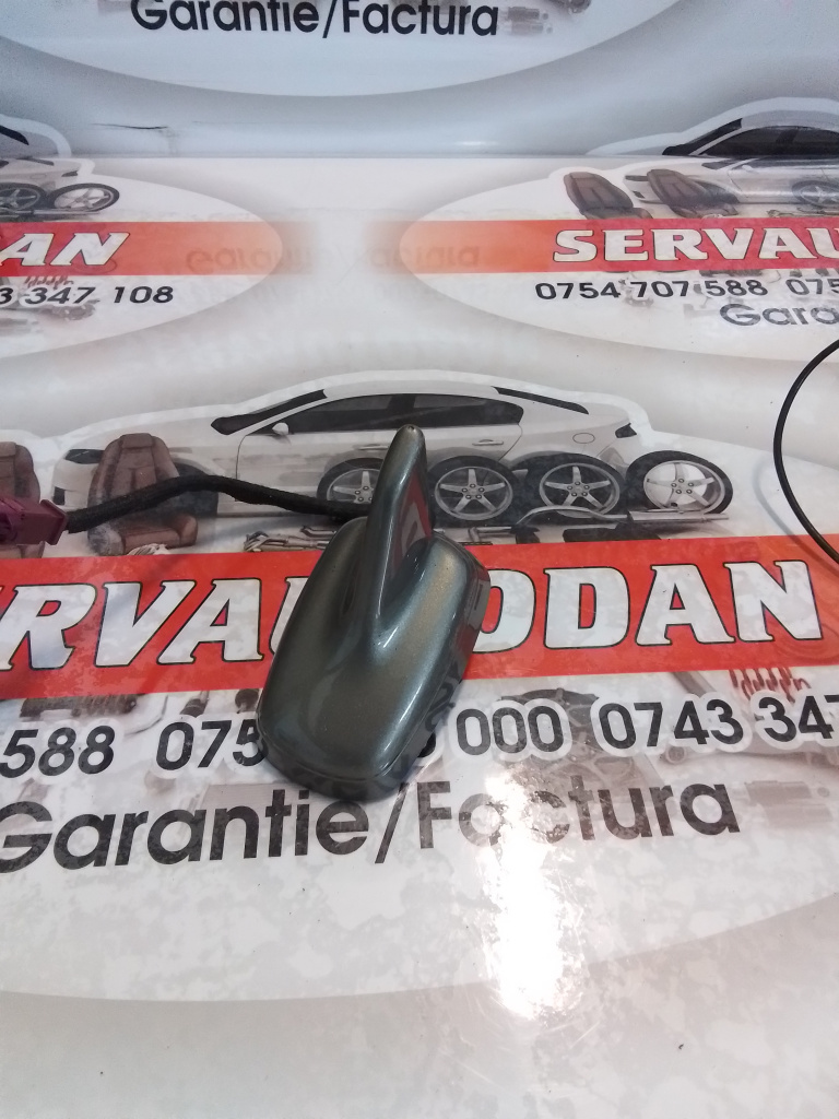 Antena Audi A6 (1997-2004) [4B, C5] 2.7 Motorina 2004, 4F9035503E