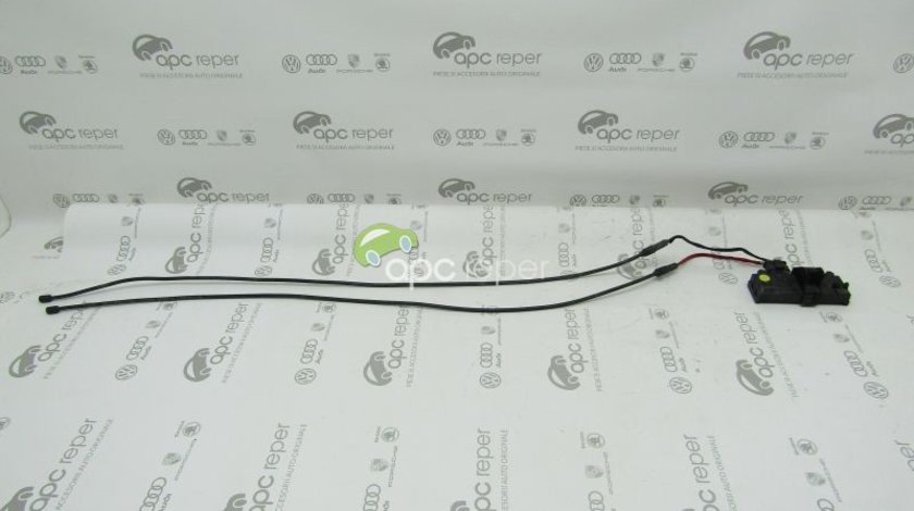 Antena bara spate pentru portbagaj Audi A4 8W - Cod: 3AA962243H