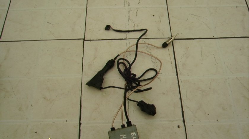 Antena BMW E46 2001