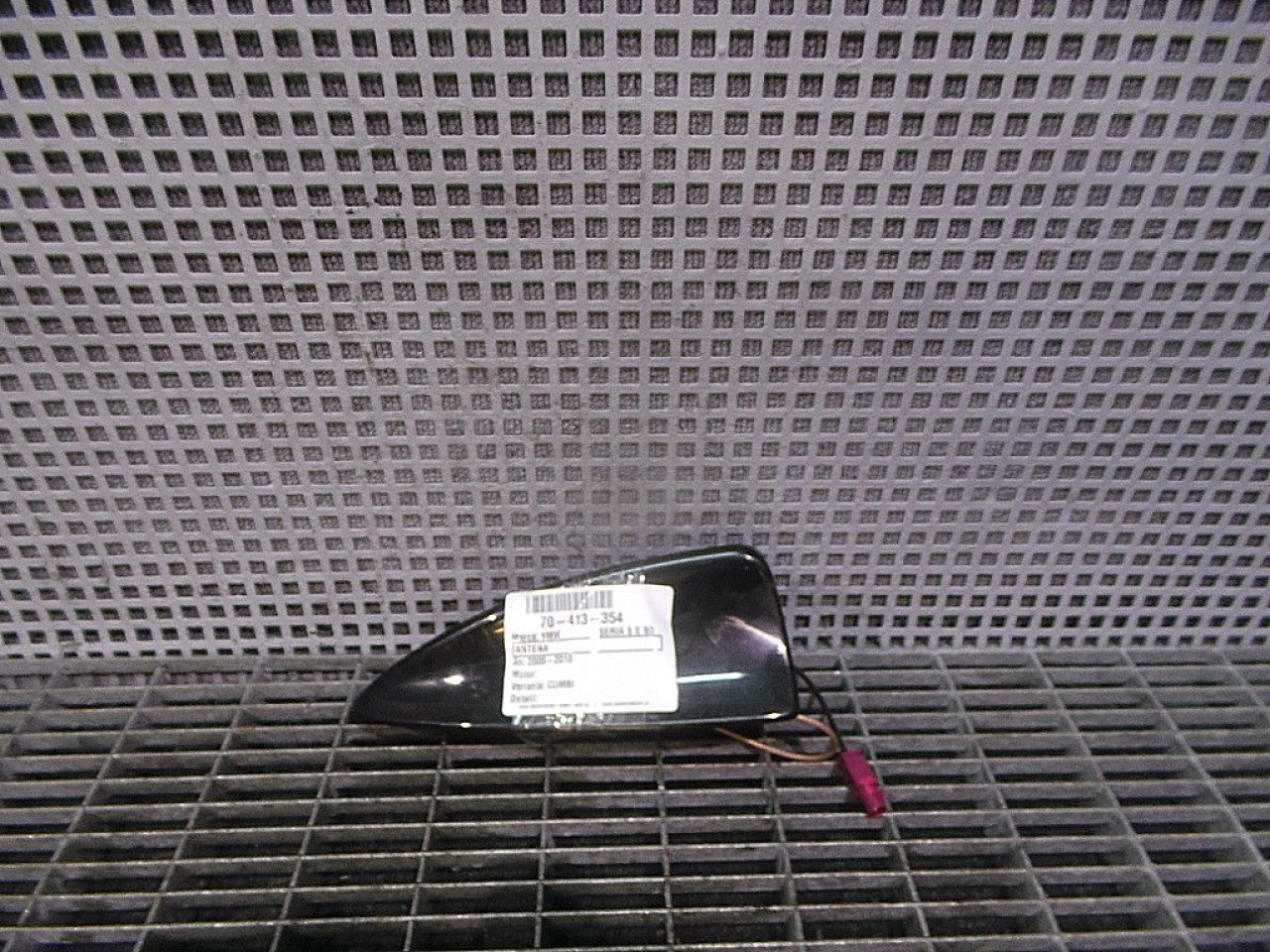 ANTENA BMW SERIA 5 E 60 SERIA 5 E 60 - - (2004 2010)