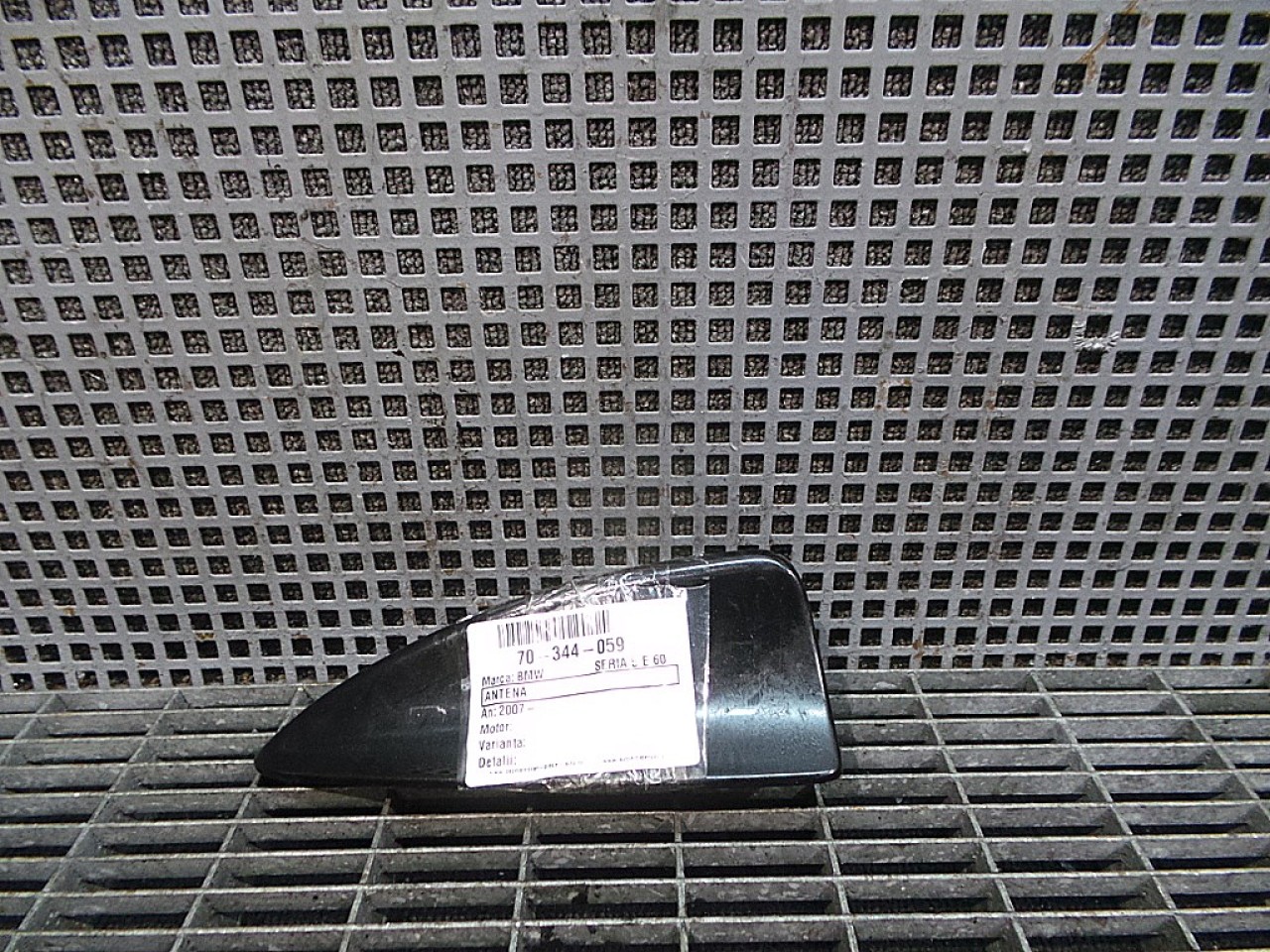 ANTENA BMW SERIA 5 E 60 SERIA 5 E 60 - - (2007 2010)