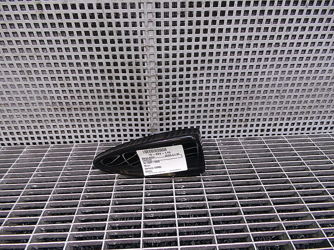 ANTENA BMW SERIA 5 E 60 SERIA 5 E 60 - - (2007 2010)