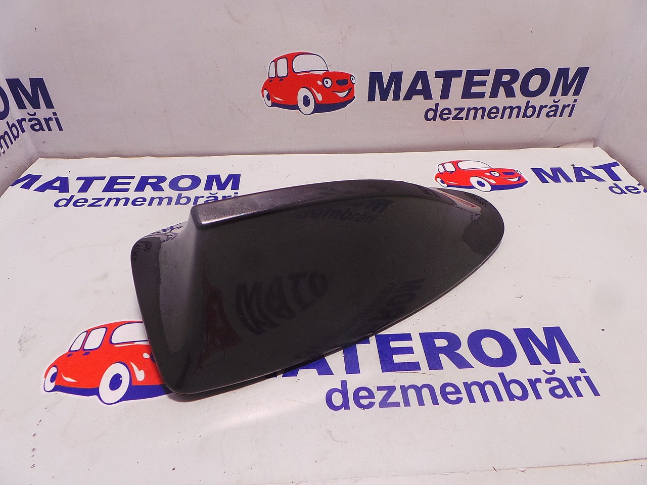 ANTENA BMW SERIA 7 F 01 SERIA 7 F 01 - - (2008 2012)