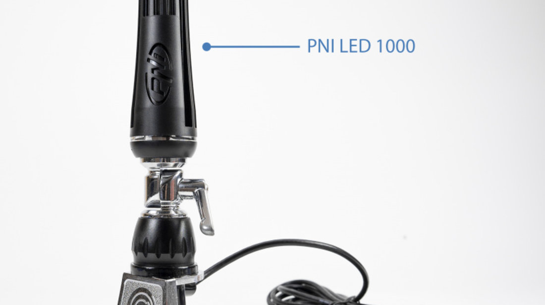Antena CB PNI LED 1000 rabatabila, 80 cm lungime, cu cablu si montura fixa tip fluture, 26-30 MHz, 300 Watt, ilumineaza in timpul emisiei PNI-LED1000
