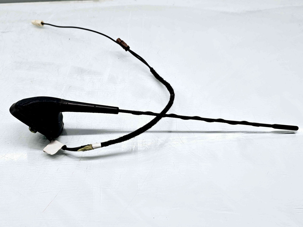 Antena Dacia Duster (PH2, H79) [Fabr 2013-2017] 282179393R